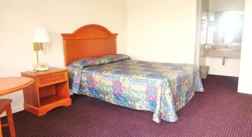 Budget Inn Daleville Екстериор снимка