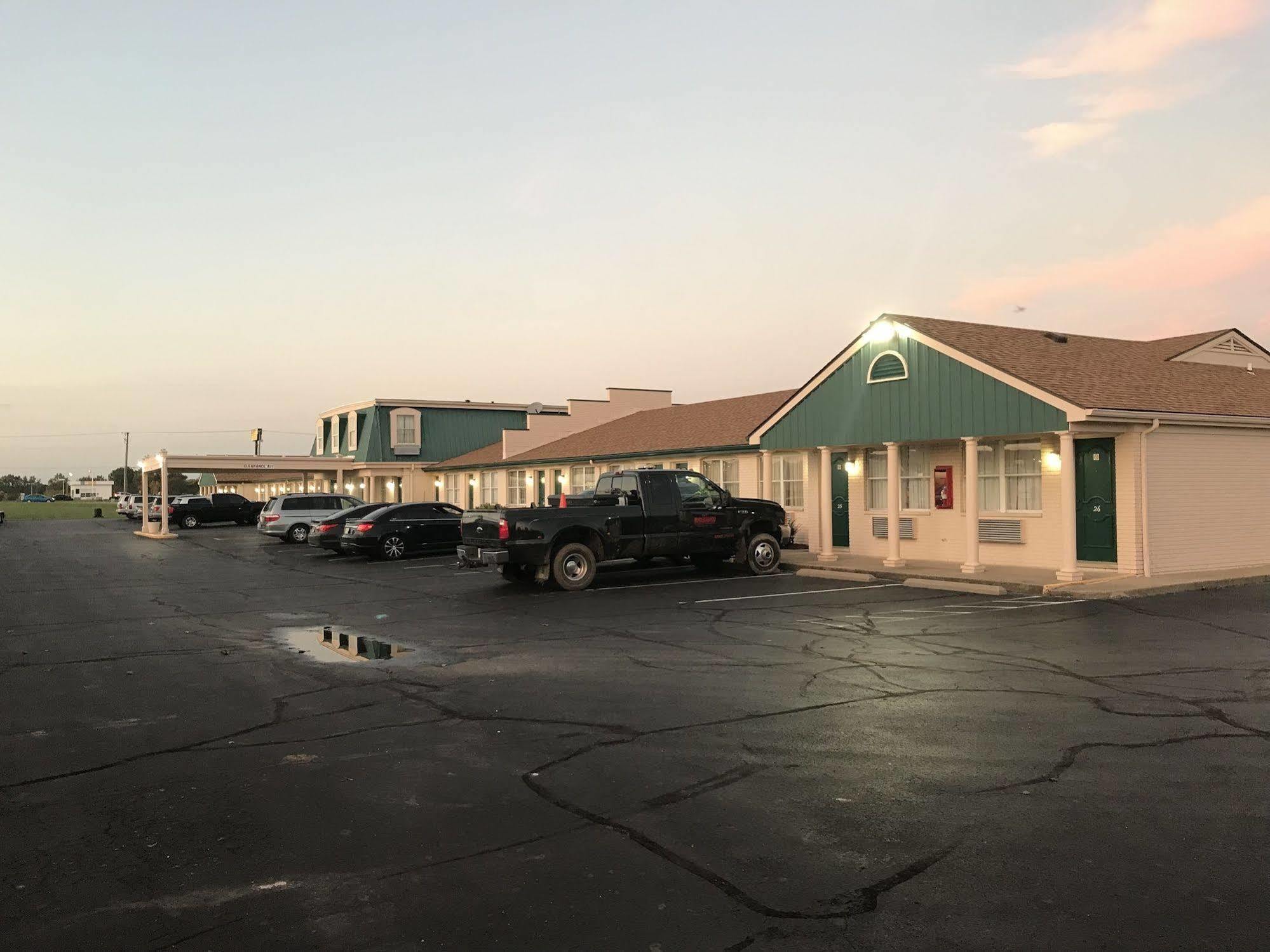 Budget Inn Daleville Екстериор снимка